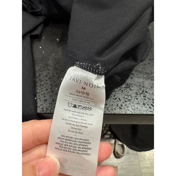 NWT Tavi Noir Mesh Front Bodysuit Embony Black Size M - Picture 6 of 8